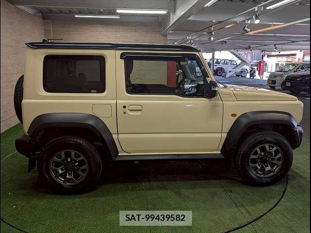 Suzuki JIMNY SIERRA 2019-02 6815498-17
