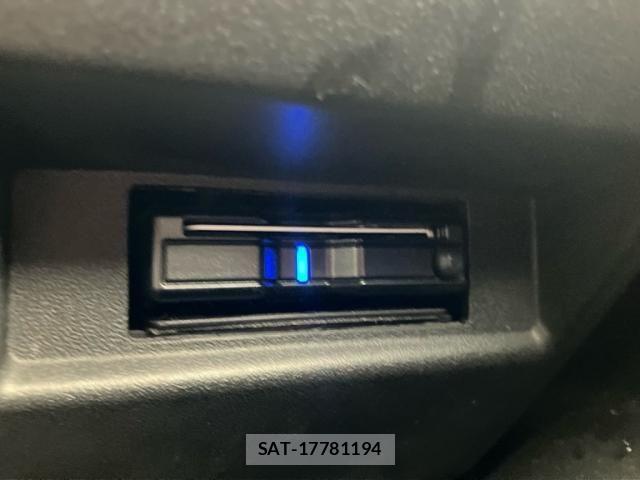 Suzuki JIMNY SIERRA 2021-02 6907123-27