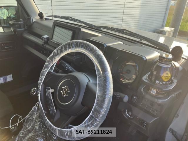 Suzuki JIMNY SIERRA 2019-03 6907132-13