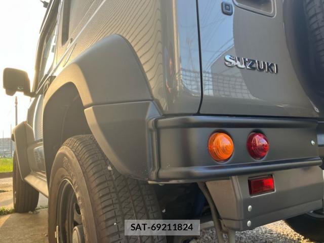 Suzuki JIMNY SIERRA 2019-03 6907132-26