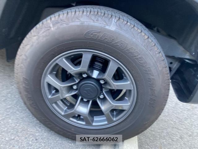 Suzuki JIMNY SIERRA 2025-06 7020688-9