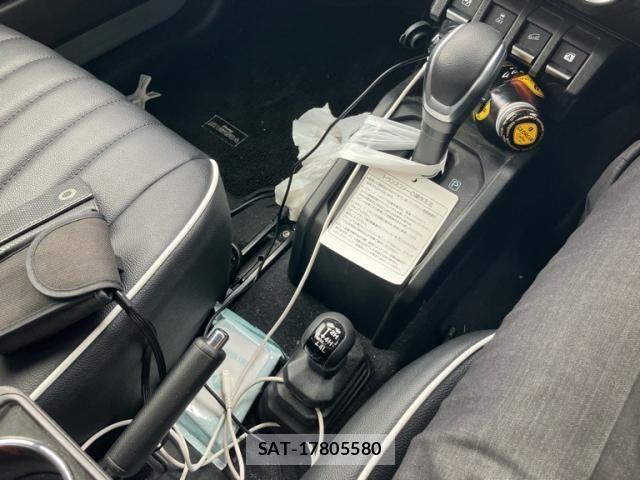 Suzuki JIMNY SIERRA 2025-06 7059052-17