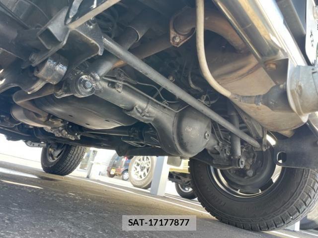Suzuki JIMNY SIERRA 2022-03 7220356-8