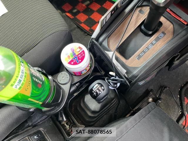 Suzuki JIMNY SIERRA 2020-12 7217245-18