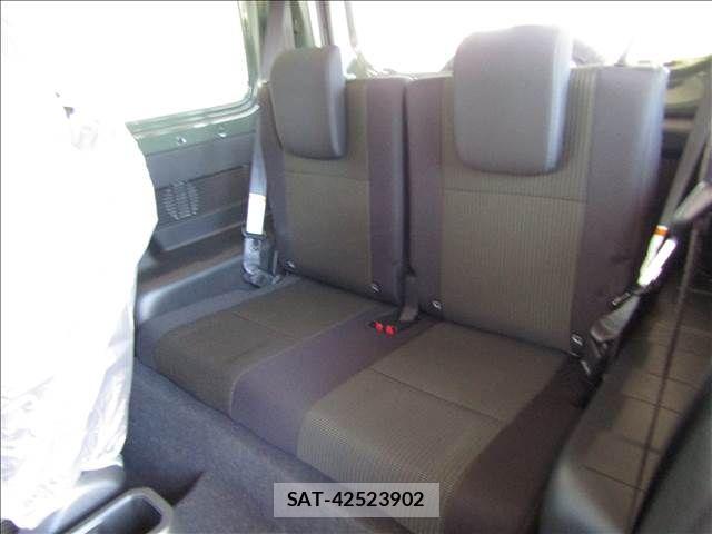 Suzuki JIMNY SIERRA 2026-05 7220377-13