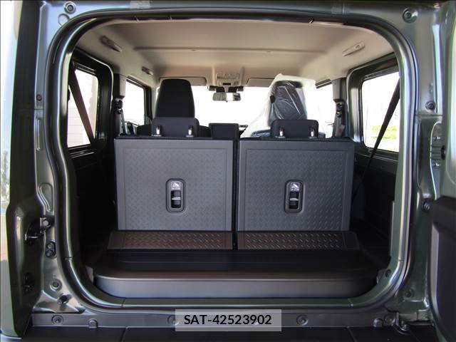 Suzuki JIMNY SIERRA 2026-05 7220377-14