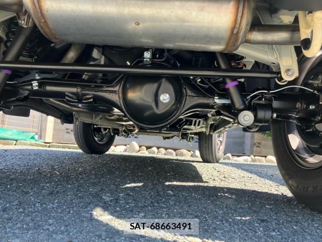 Suzuki JIMNY SIERRA 2026-05 7220376-7