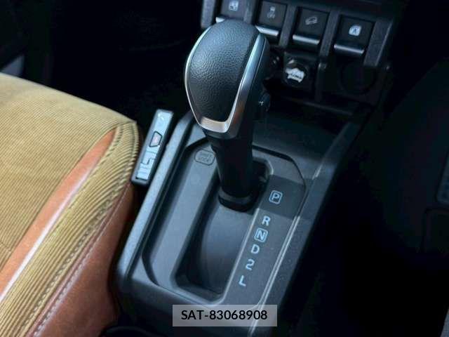Suzuki JIMNY SIERRA 2025-10 7220373-13