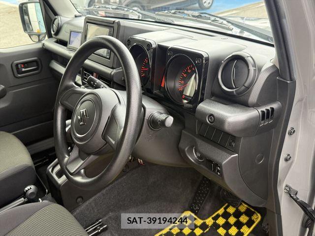 Suzuki JIMNY SIERRA 2019-07 7220349-13