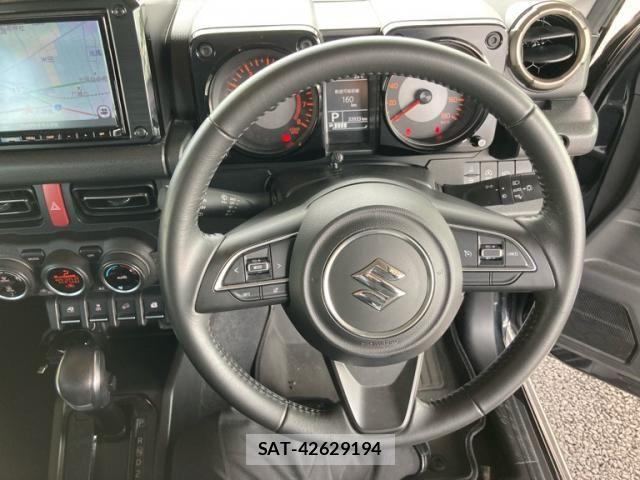 Suzuki JIMNY SIERRA 2022-01 7220354-18