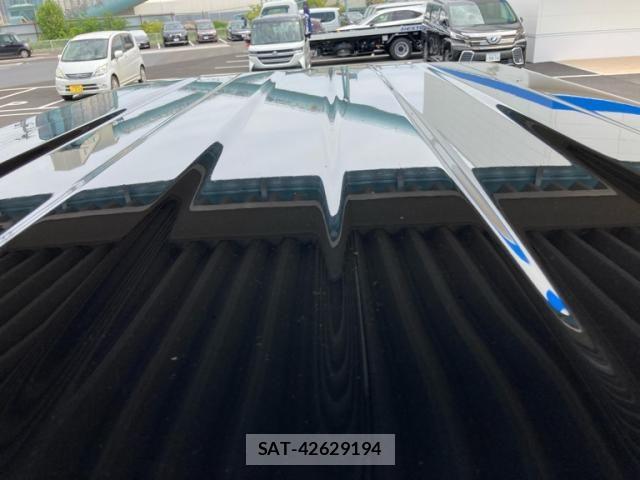 Suzuki JIMNY SIERRA 2022-01 7220354-27