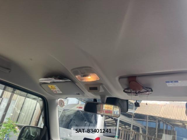 Suzuki JIMNY SIERRA 2023-10 7220358-13