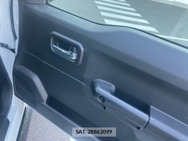 Suzuki JIMNY SIERRA 2025-04 7220374-10