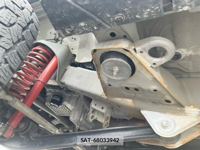 Suzuki JIMNY SIERRA 2019-07 7220346-23