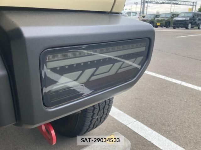 Suzuki JIMNY SIERRA 2022-03 7251186-11