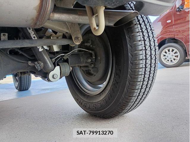 Suzuki JIMNY SIERRA 2019-04 7272129-4