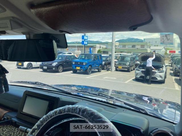 Suzuki JIMNY SIERRA 2020-07 7327755-11