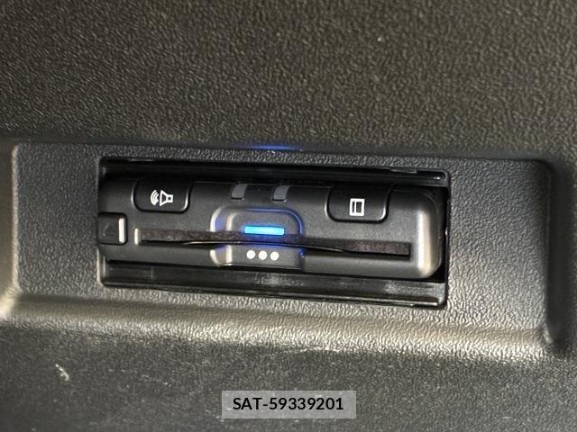 Suzuki JIMNY SIERRA 2024-12 7327746-15