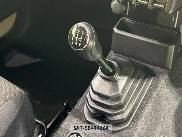Suzuki JIMNY SIERRA 2023-09 7358307-4