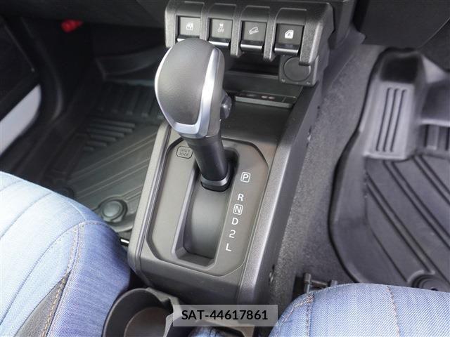 Suzuki JIMNY SIERRA 2025-03 7455157-13