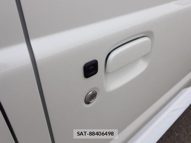 Suzuki JIMNY SIERRA 2026-05 7455147-11
