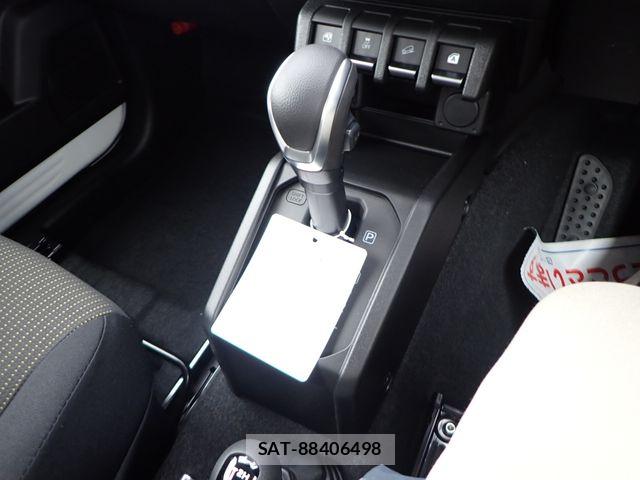 Suzuki JIMNY SIERRA 2026-05 7455147-16