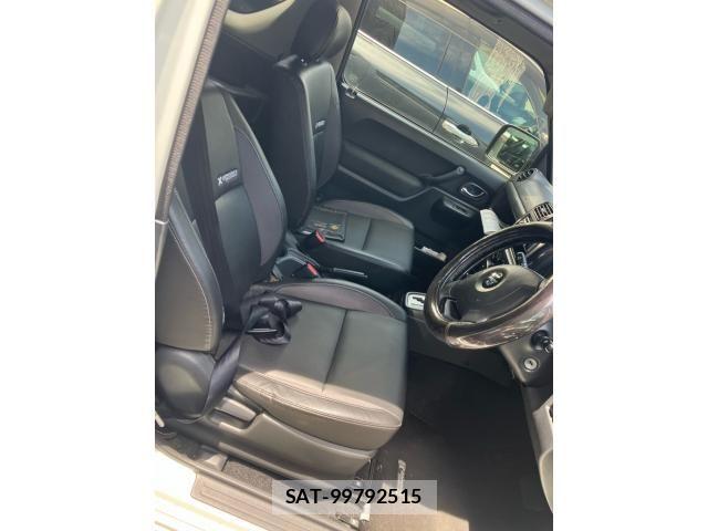 Suzuki JIMNY SIERRA 2012-02 7501094-12