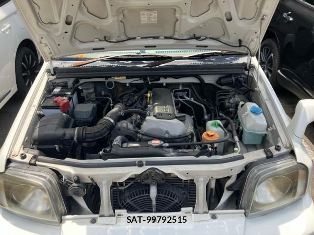 Suzuki JIMNY SIERRA 2012-02 7501094-15