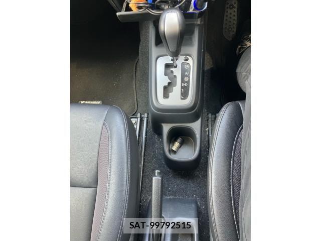 Suzuki JIMNY SIERRA 2012-02 7501094-21