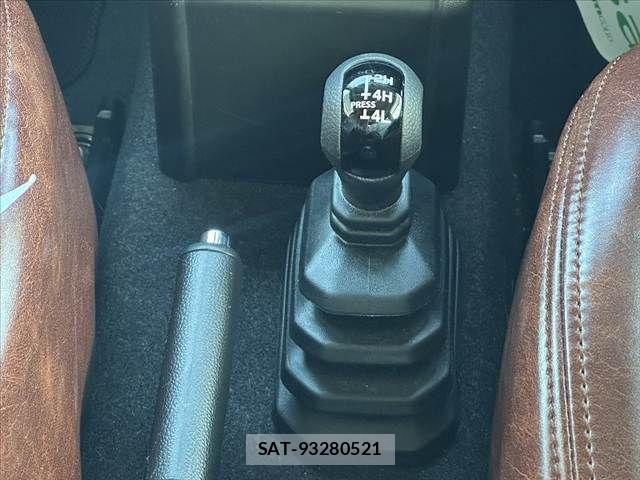 Suzuki JIMNY SIERRA 2024-11 7508918-4