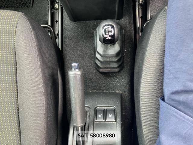 Suzuki JIMNY SIERRA 2019-01 7562290-22