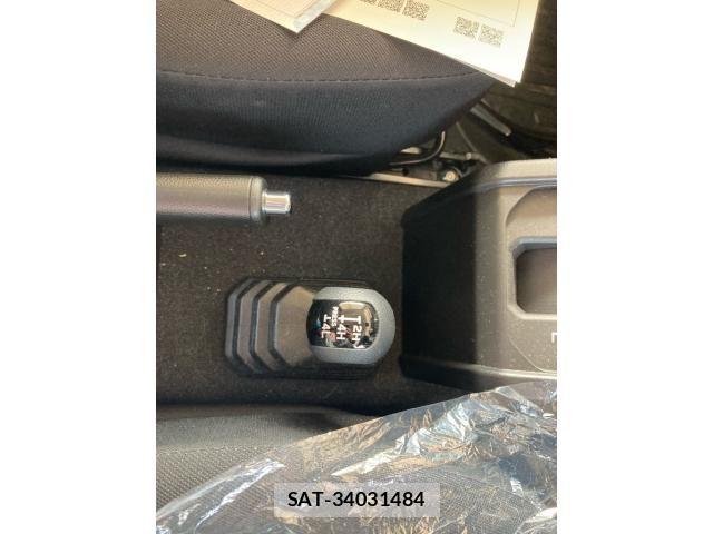 Suzuki JIMNY SIERRA 2025-02 7617375-23