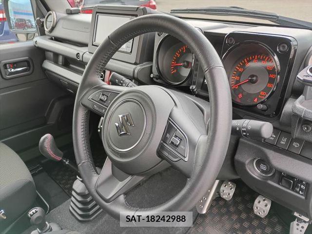 Suzuki JIMNY SIERRA 2018-09 7617388-17