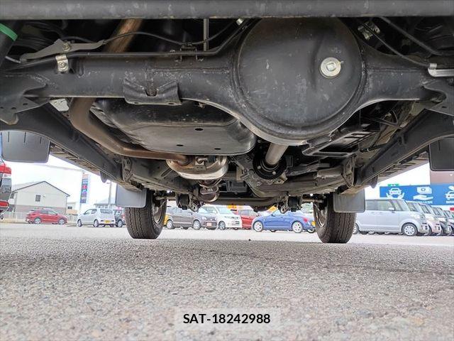 Suzuki JIMNY SIERRA 2018-09 7617388-5