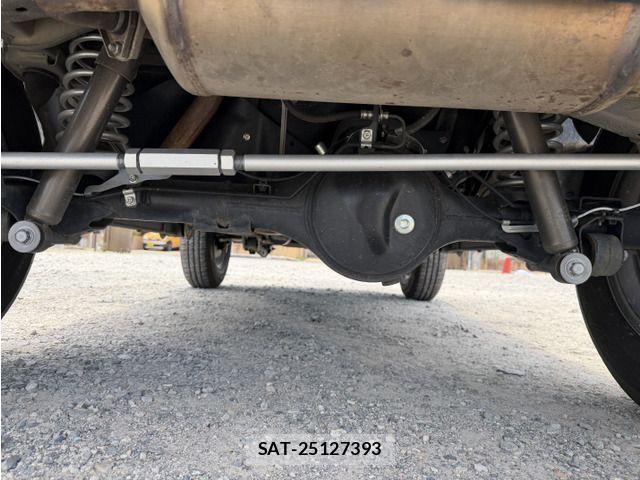 Suzuki JIMNY SIERRA 2022-03 7724623-18