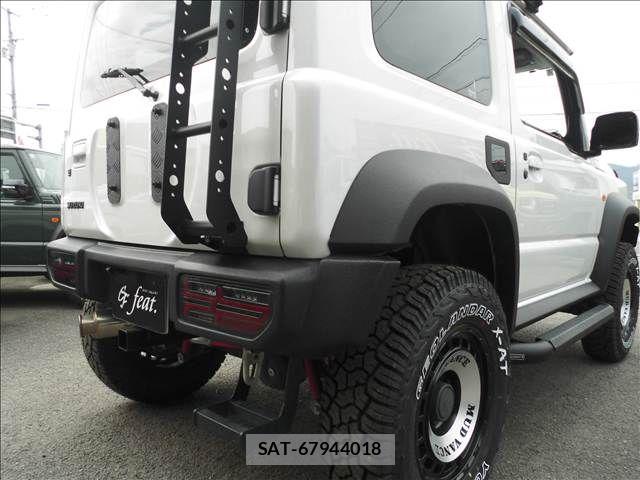 Suzuki JIMNY SIERRA 2022-03 7786065-18