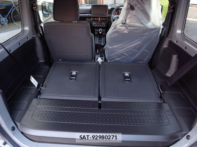 Suzuki JIMNY SIERRA 2026-06 7786064-4