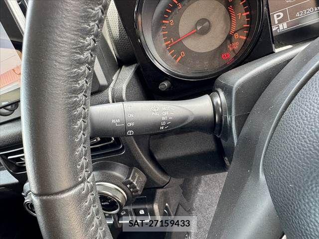 Suzuki JIMNY SIERRA 2024-01 7877102-25