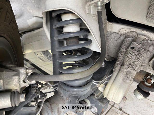 Suzuki JIMNY SIERRA 2024-02 7877095-18