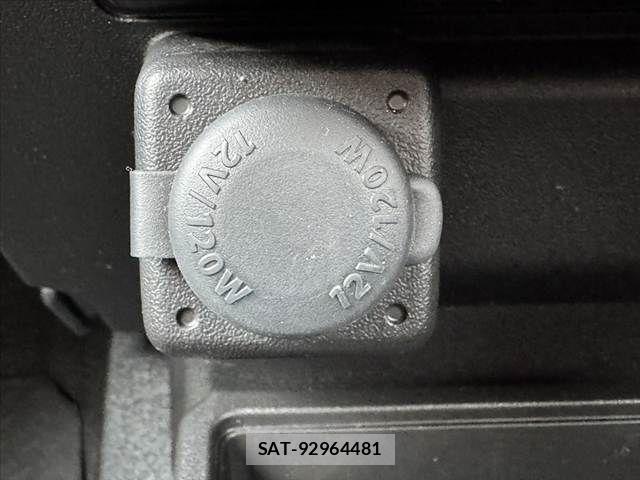Suzuki JIMNY SIERRA 2022-02 7962251-23