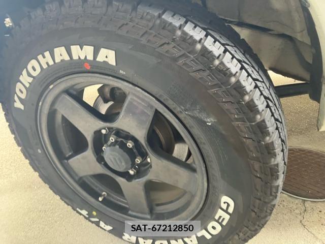 Suzuki JIMNY SIERRA 2007-06 7979630-9
