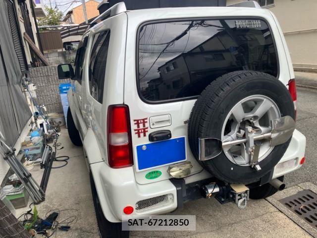 Suzuki JIMNY SIERRA 2007-06 7979630-11