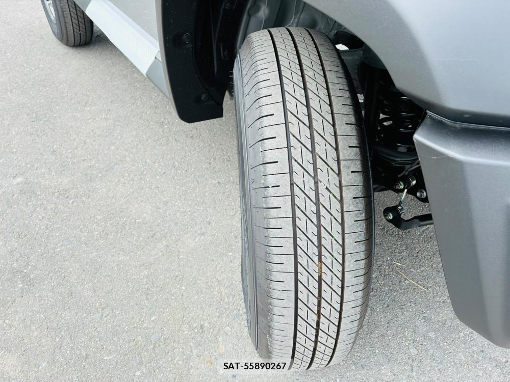 Suzuki JIMNY SIERRA 2026-04 7918225-27