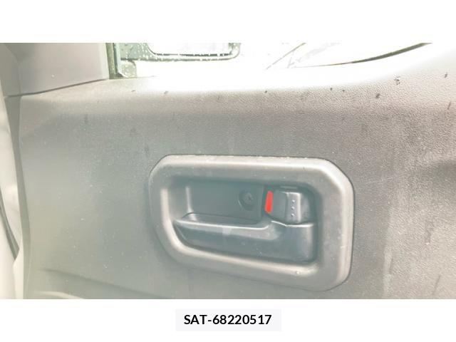 Suzuki JIMNY SIERRA 2022-03 8036222-13