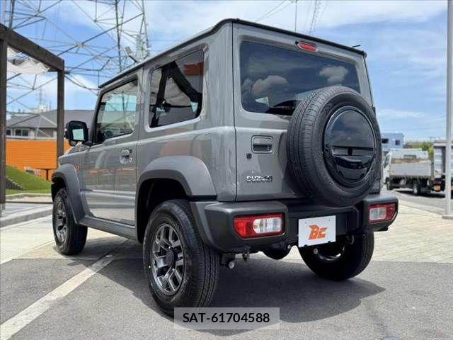 Suzuki JIMNY SIERRA 2026-06 8036199-12