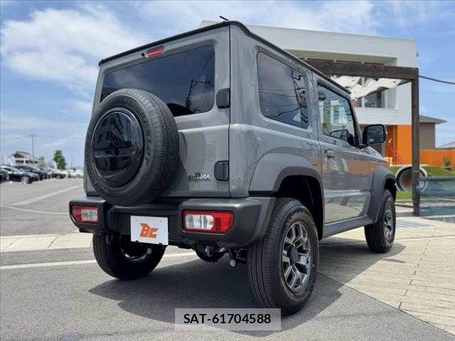Suzuki JIMNY SIERRA 2026-06 8036199-14