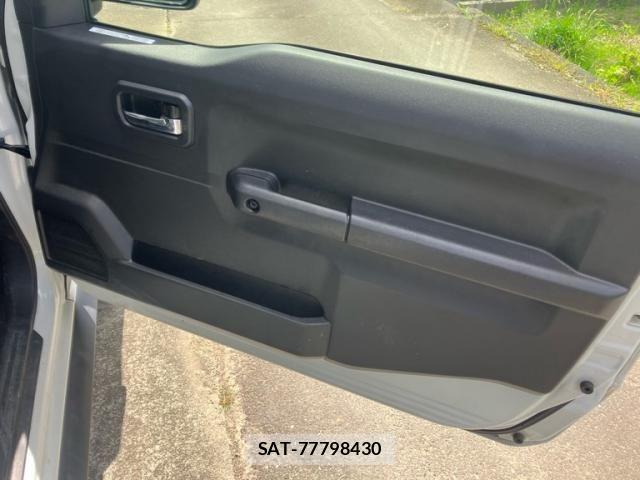 Suzuki JIMNY SIERRA 2020-01 8036223-11