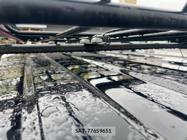 Suzuki JIMNY SIERRA 2022-05 8036209-3
