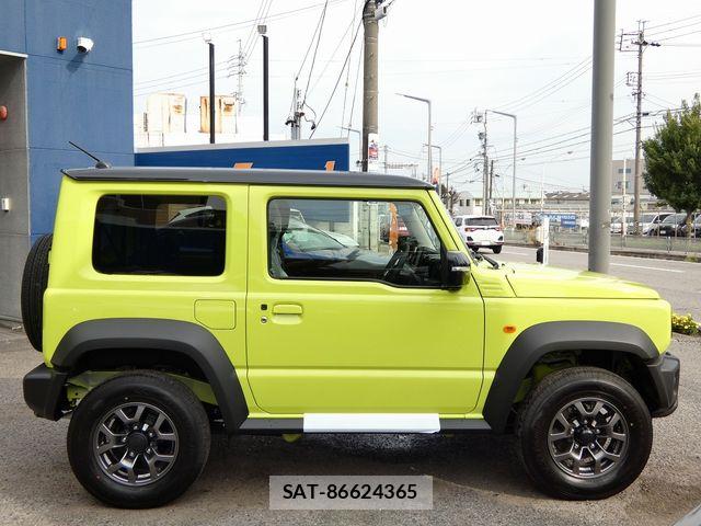 Suzuki JIMNY SIERRA 2026-06 8074184-4