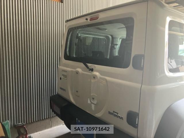 Suzuki JIMNY SIERRA 2021-02 8074190-3